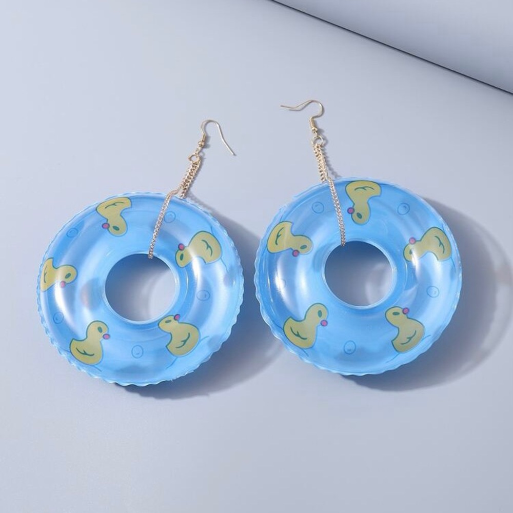 3/$30 💛 Pool Float Earrings - Picture 3 of 3